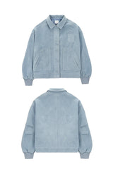 voorkant en achterkant lichtblauwe suède-look oversized jas met kraag verborgen sluiting en ribboorden
