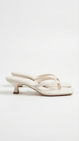 Crème kitten heel sandalen met minimalistisch design dames