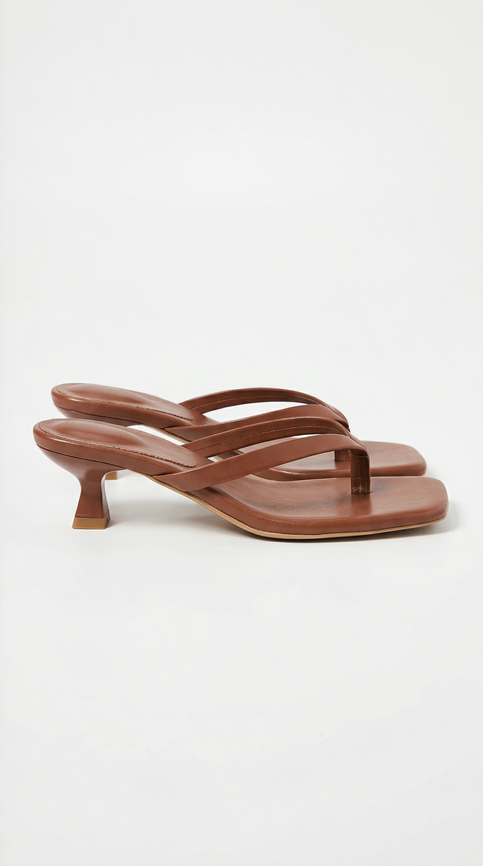 Bruine dames sandalen met comfortabele kitten heel