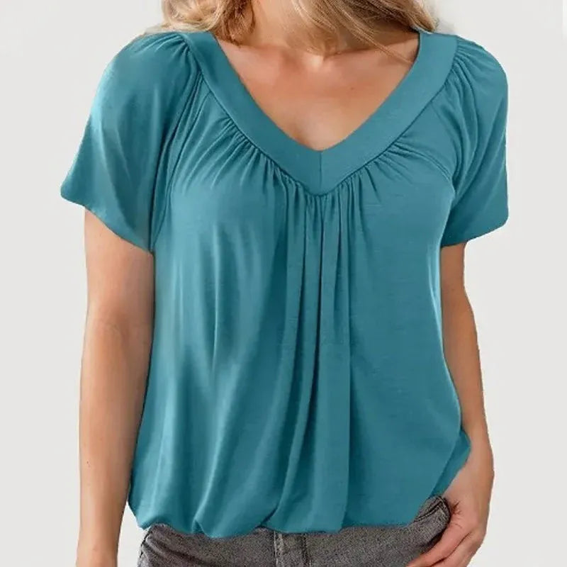 turquoise V-hals top casual look
